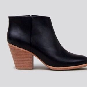 Rachel Comey Mars Black Ankle Boots with Wooden Heel size 8